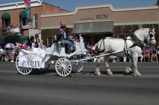 Horse and Buggy carrying Fair Royalty at the 4th of July Parade